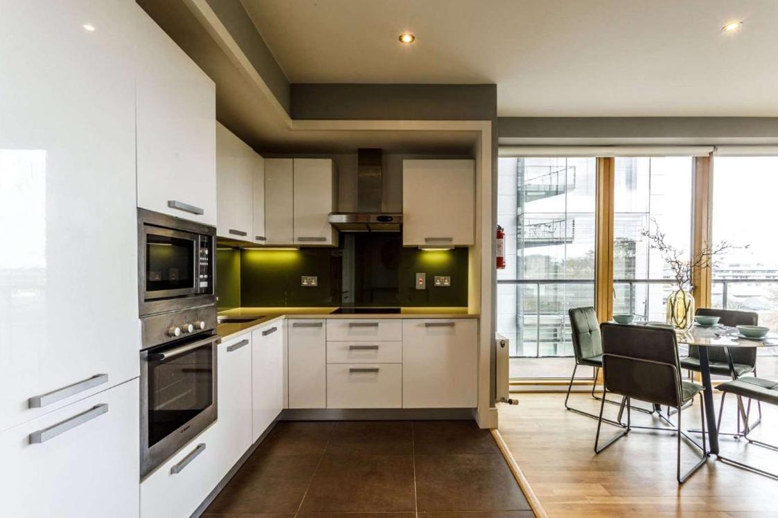 Private Room Available In Spacious High Rise Apartment With Park & City View Dublin Zewnętrze zdjęcie